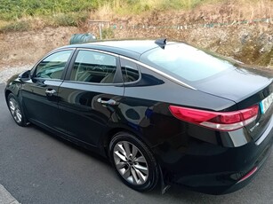 2018 - Kia Optima Manual