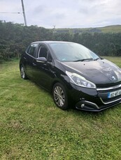 2018 - Peugeot 208 Manual