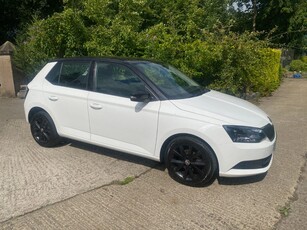 2018 - Skoda Fabia Manual