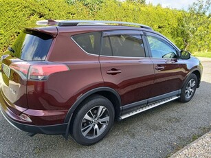 2018 - Toyota RAV4 Manual