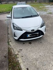 2018 - Toyota Yaris Manual