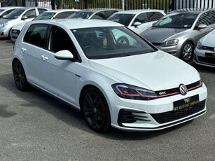 2018 - Volkswagen Golf Automatic