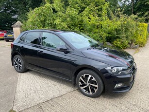 2018 - Volkswagen Polo Manual