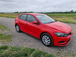 2018 - Volkswagen Polo Manual