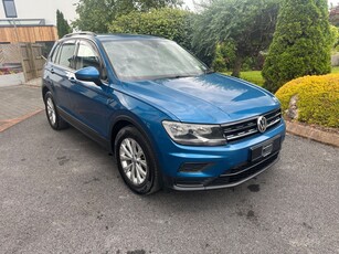 2018 - Volkswagen Tiguan Manual