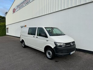 2018 - Volkswagen Transporter Manual