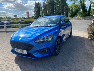 2019 - Ford Focus Manual