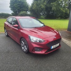 2019 - Ford Focus Manual