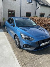 2019 - Ford Focus Manual