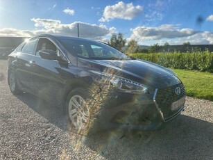 2019 - Hyundai i40 Manual