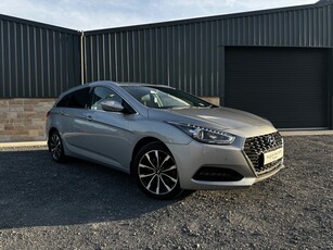 2019 - Hyundai i40 Manual