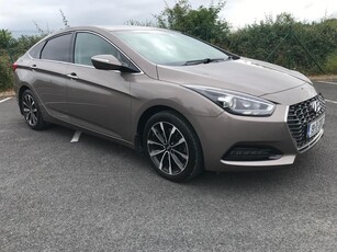 2019 - Hyundai i40 Manual