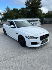 2019 - Jaguar XE Automatic