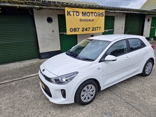 2019 - Kia Rio Manual