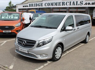 2019 - Mercedes-Benz Vito Manual