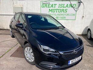 2019 - Opel Astra Manual