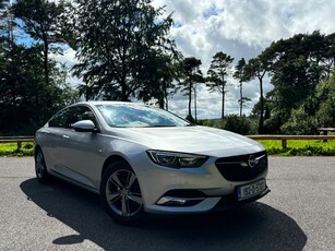 2019 - Opel Insignia Manual