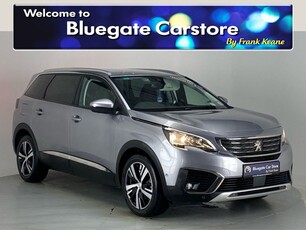 2019 - Peugeot 5008 Manual