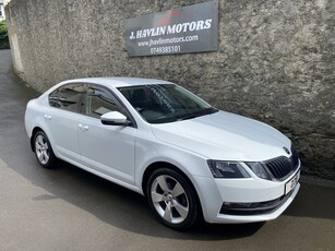 2019 - Skoda Octavia Manual