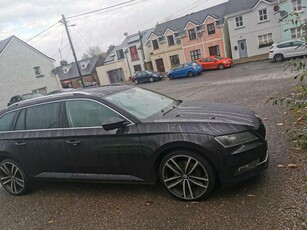 2019 - Skoda Superb Manual