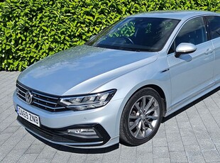 2019 - Volkswagen Passat Automatic