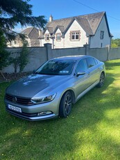 2019 - Volkswagen Passat Manual