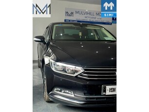 2019 - Volkswagen Passat Manual