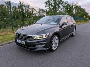 2019 - Volkswagen Passat Manual