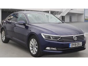 2019 - Volkswagen Passat Manual