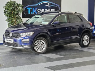 2019 - Volkswagen T-Roc Manual