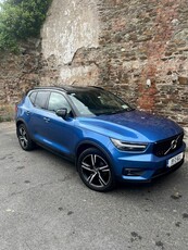 2019 - Volvo XC40 Automatic