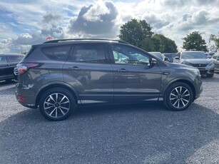 2020 - Ford Kuga Manual