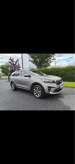 2020 - Kia Sorento Manual