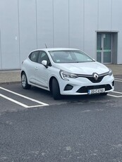 2020 - Renault Clio Manual