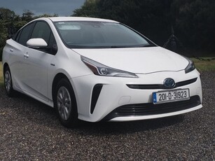 2020 - Toyota Prius Automatic