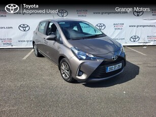 2020 - Toyota Yaris Manual