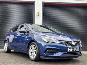 2020 - Vauxhall Astra Manual