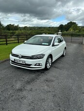 2020 - Volkswagen Polo Manual