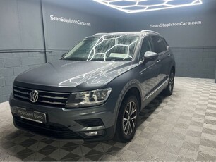 2020 - Volkswagen Tiguan Manual