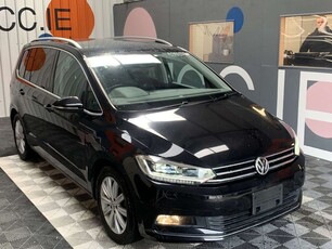 2020 - Volkswagen Touran Automatic