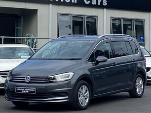 2020 - Volkswagen Touran Automatic