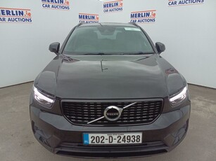 2020 - Volvo XC40 Automatic