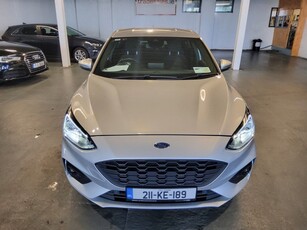 2021 - Ford Focus Manual