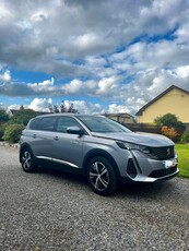 2021 - Peugeot 5008 Automatic