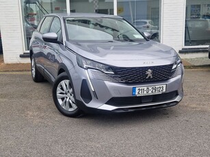 2021 - Peugeot 5008 Manual