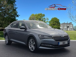 2021 - Skoda Superb Manual