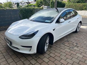 2021 - Tesla Model 3 Automatic