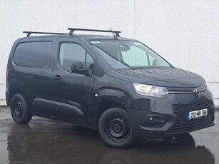 2021 - Toyota ProAce Manual