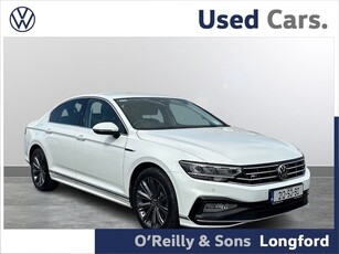 2021 - Volkswagen Passat Manual