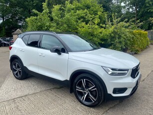 2021 - Volvo XC40 Automatic